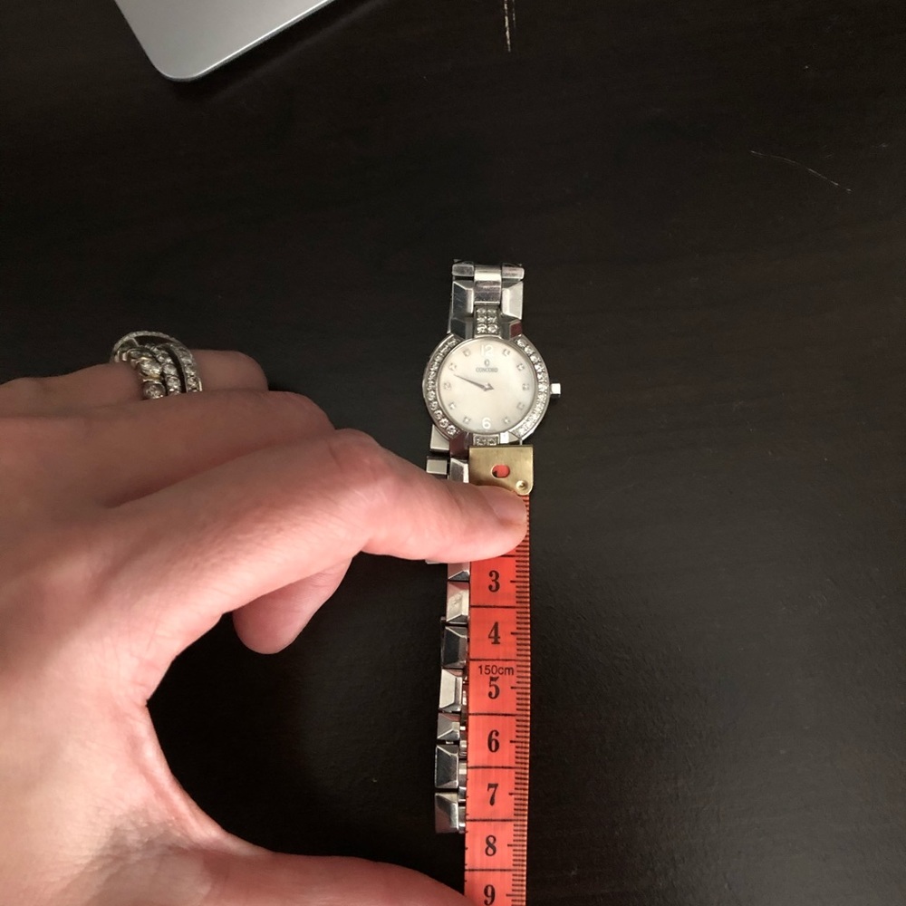 Authentic Diamond concord watch - Picture 8 of 8